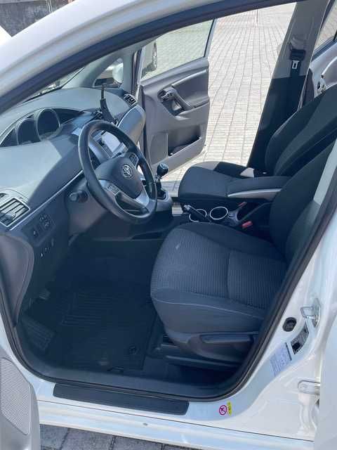 Toyota Verso 1.6 D 7 lugares