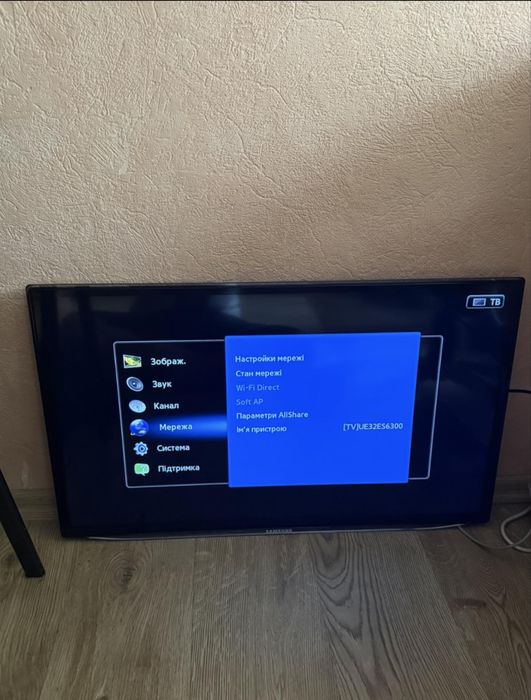 Samsung UE32ES6300. Smart.