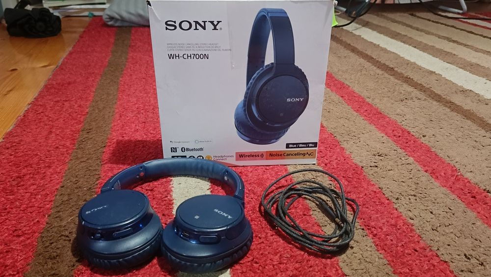 Słuchawki sony WH-CH700N