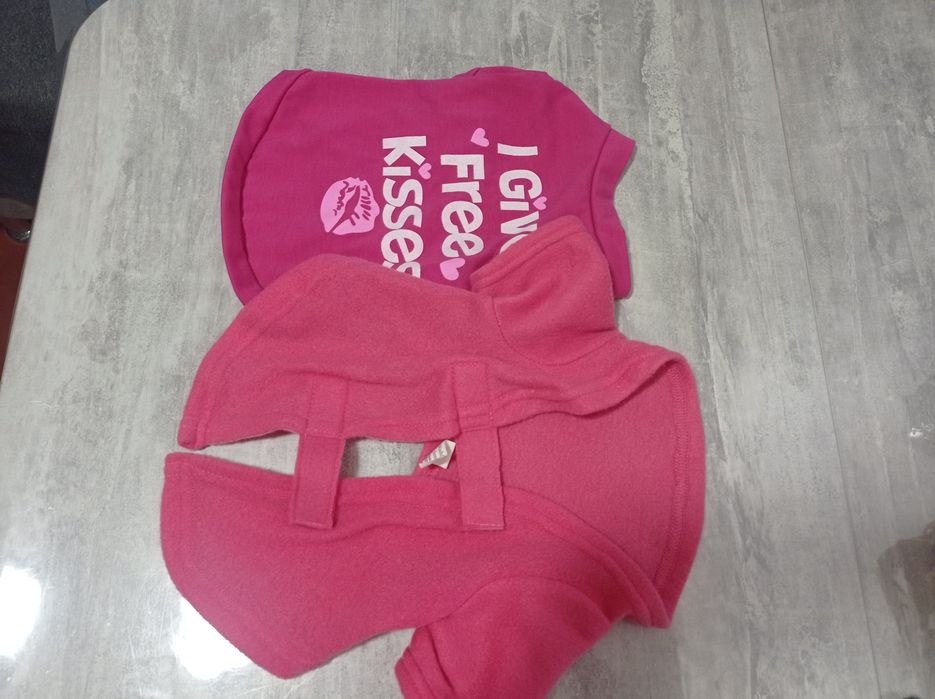 Одежда для мини собаки или щенка.