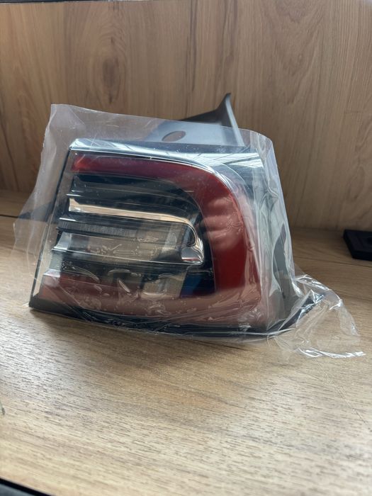 Ліхтарі Тесла модел 3 Y Європа! Поворотник жовтий