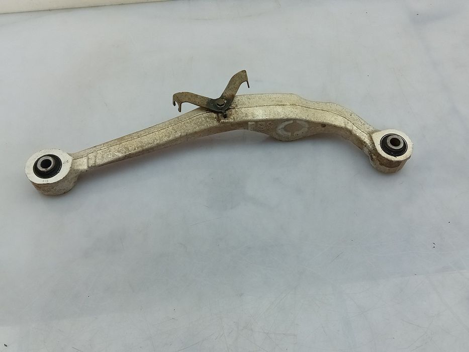 Braço de suspensão trás direito NISSAN Qashqai/Qashqai+2 I (J10, JJ10)