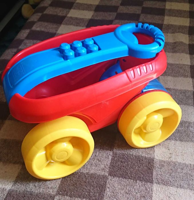 Mega Bloks Wózek Fisher Price