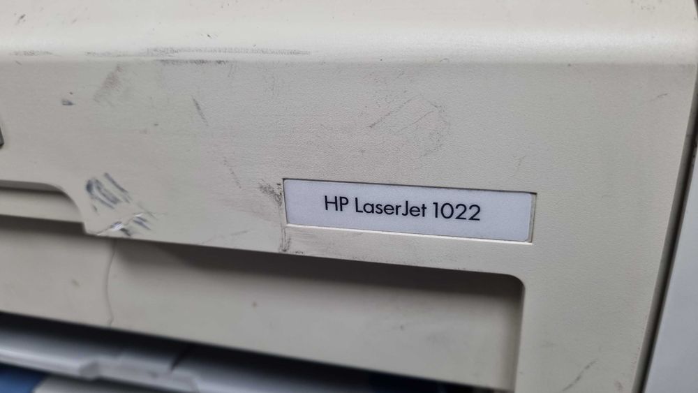 Принтер HP LaserJet 1022 б.в