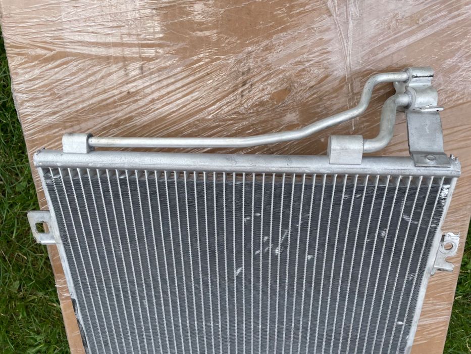 Радіатор кондиціонера Mazda 6 2012