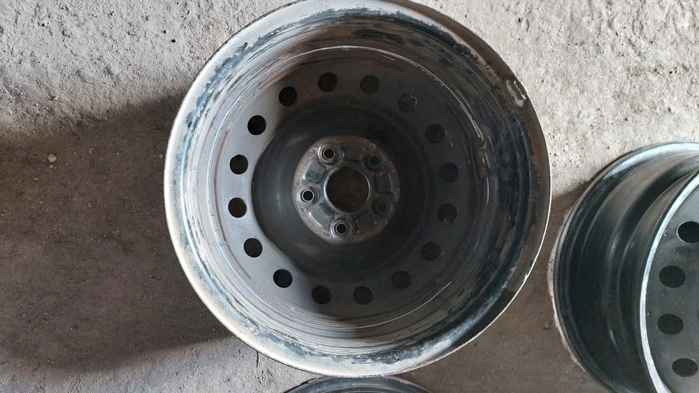 Corolla Camry 5*114,3 R16 металлические стальные диски колеса