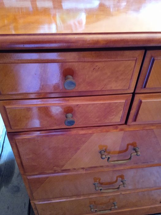 Комод фабричний(горіх)Польща