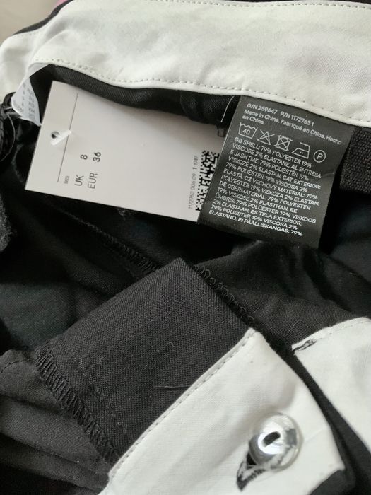 Жіночі чорні брюки широкі вільні h&m