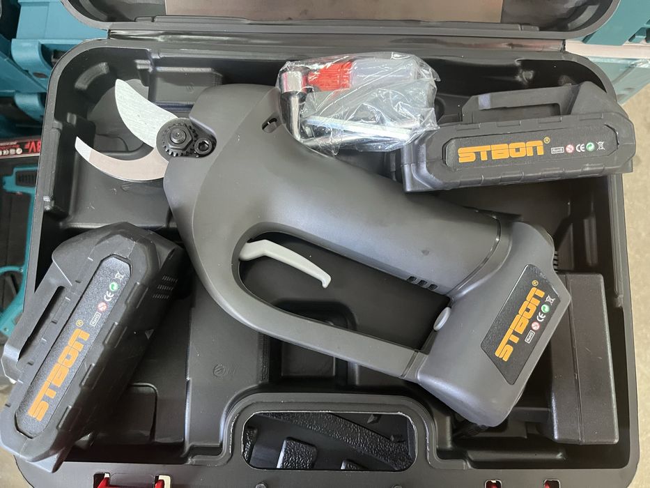 Tesoura de Poda Elétrica a Bateria STBON (Com Maleta e 2 Baterias) – Como Nova profissional