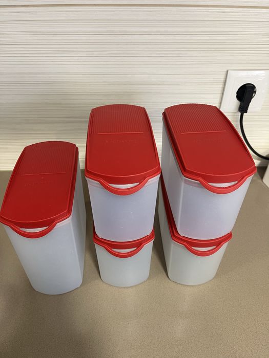 Conjuntos da marca Tupperware