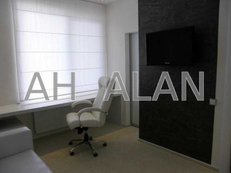 Продаж будинку 289 м2 на вул. Маршала – Гречка, Київ