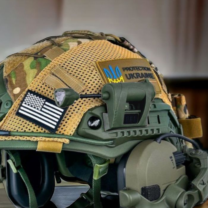 Тактичний ліхтар на шолом+ батарейка, фонарик на шлем,фонарь, ліхтар