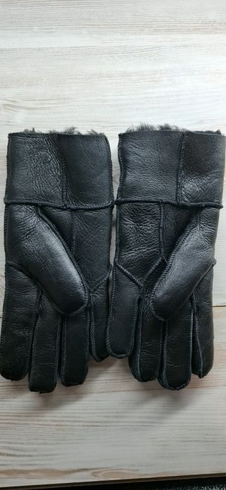 Перчатки кожа ягнёнка чёрные livergy новые