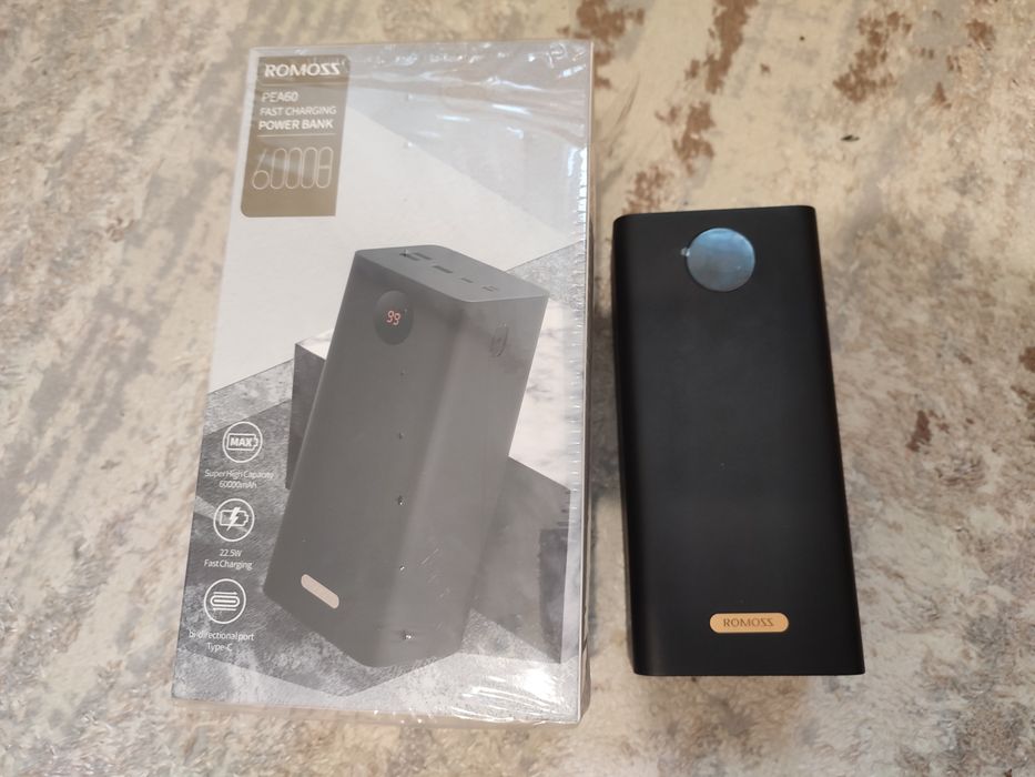 Потужний повербанк Romoss PEA60 60000 мАг