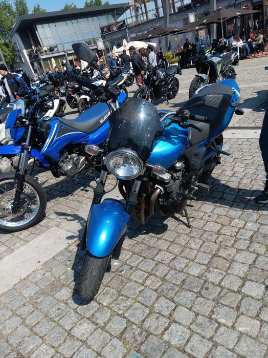 Kawasaki zr7 1999