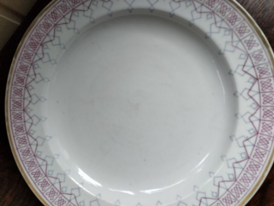 Блюдо. Братья Корниловы. Фарфор