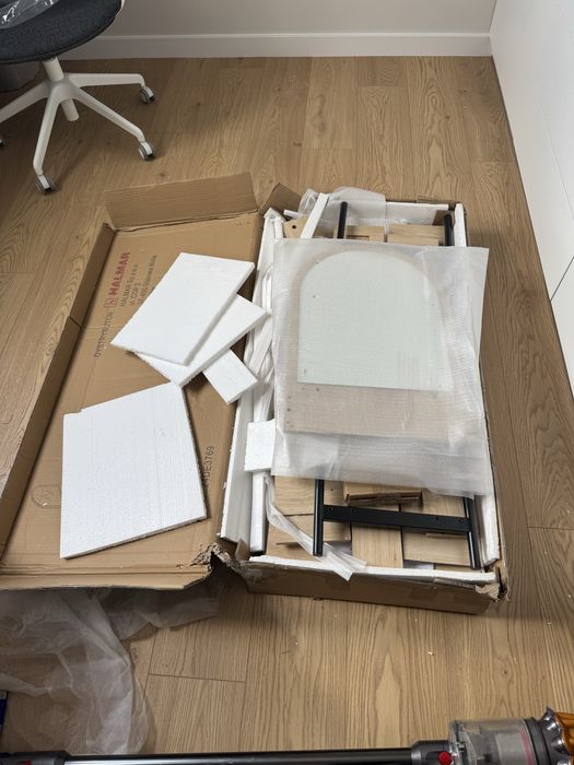 Toaletka z lustrem nowa