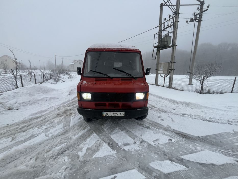 Продам мерседес 410 фургон