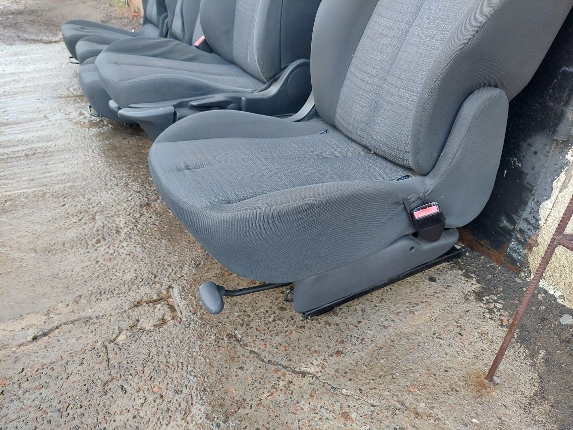 Сидіння сиденья Рено Сценік Сценик 2 Renault Scenic 2: 1 200 грн ...