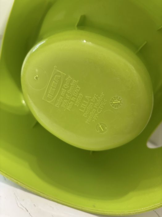 Nocnik Ikea dla dziecka - zielony