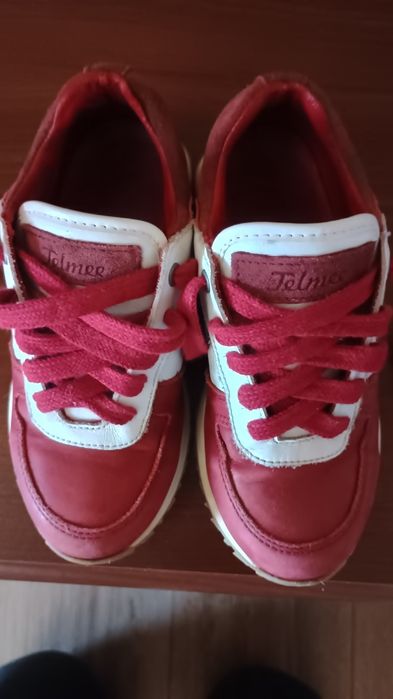 Кросівки для дівчинки