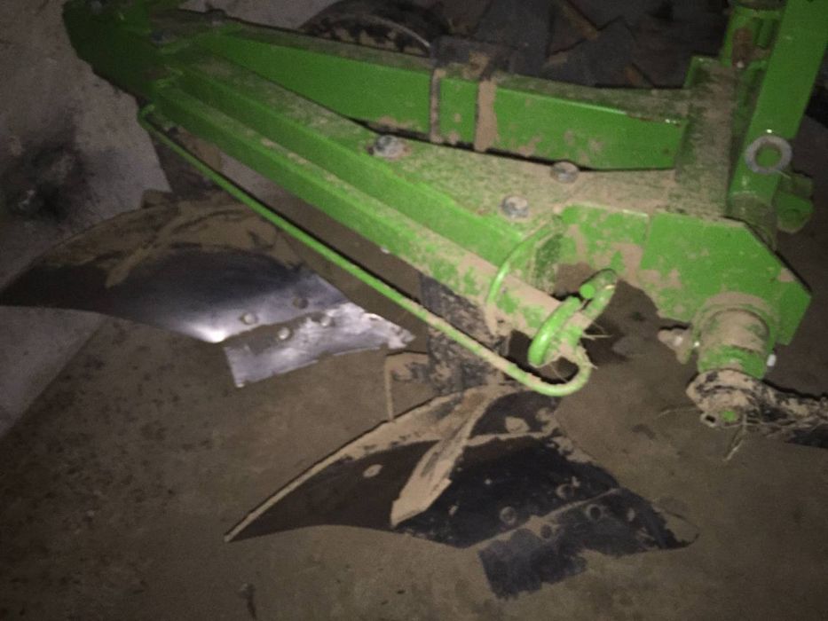 Плуг Бомет 2 30 висока стійка