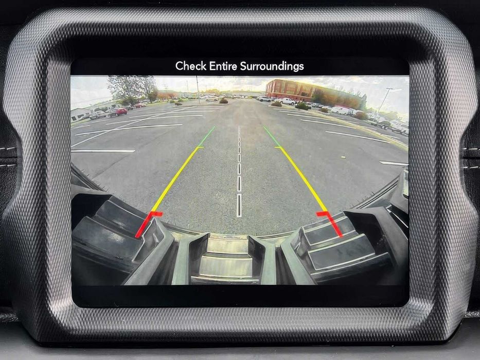 Jeep Wrangler Unlimited Sahara      2018