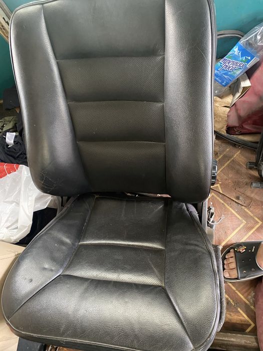 Кожанный салон Мерседес 124 КОМПЛЕКТ