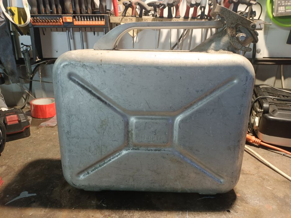 Kanister aluminiowy i 20l