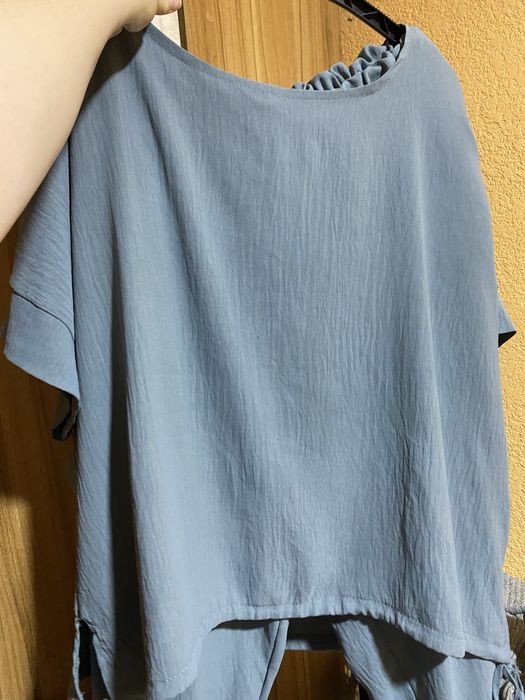 Продам костюм двійку великого розміру