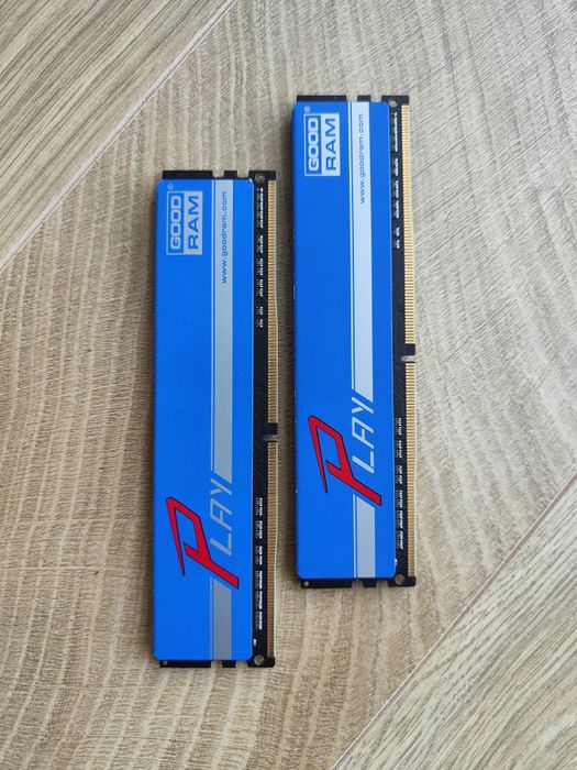 Оперативна пам'ять GOODRAM PLAY DDR4 16GB(2x8GB) 2400MHz