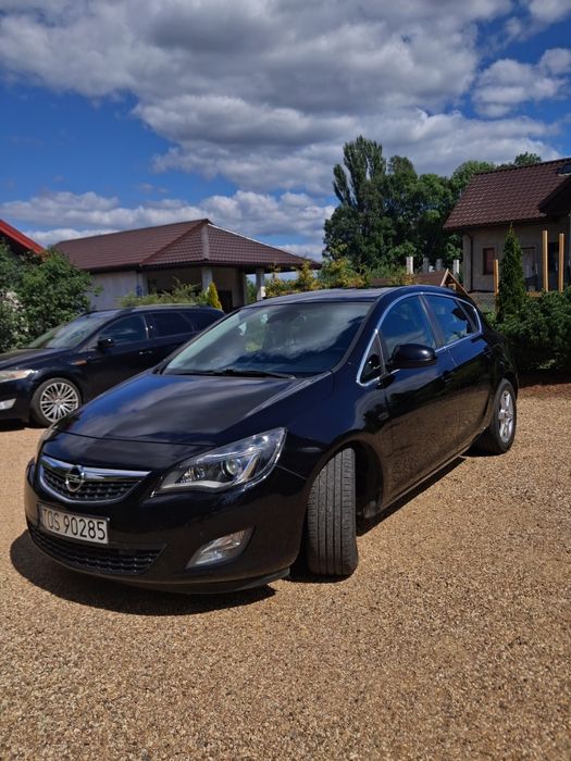 Opel astra J 1.7cdti 125km