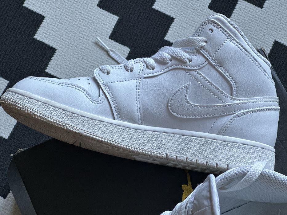 Buty Nike Air Jordan 1 Mid (GS) oryginalne 37,5