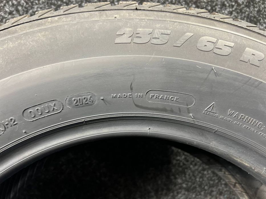 Michelin 235/65R17 Latitude Alpin LA2