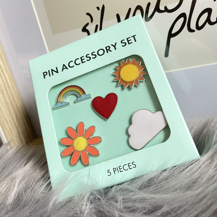 Zestaw przypinek wiosennych - przypinki piny