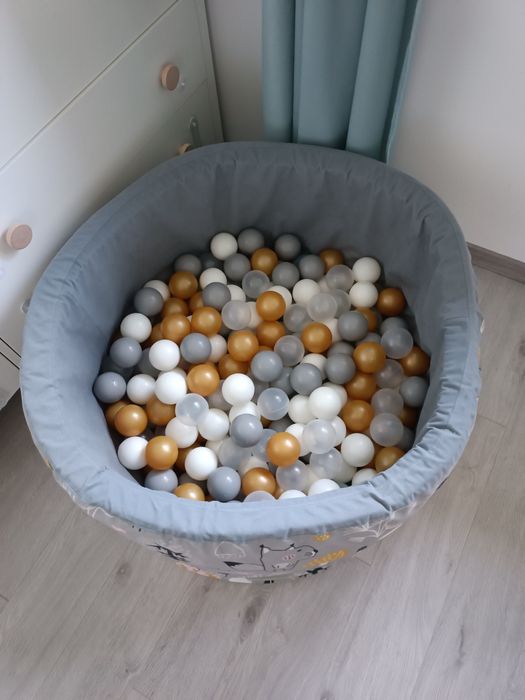 Sprzedam Basen z kulkami
