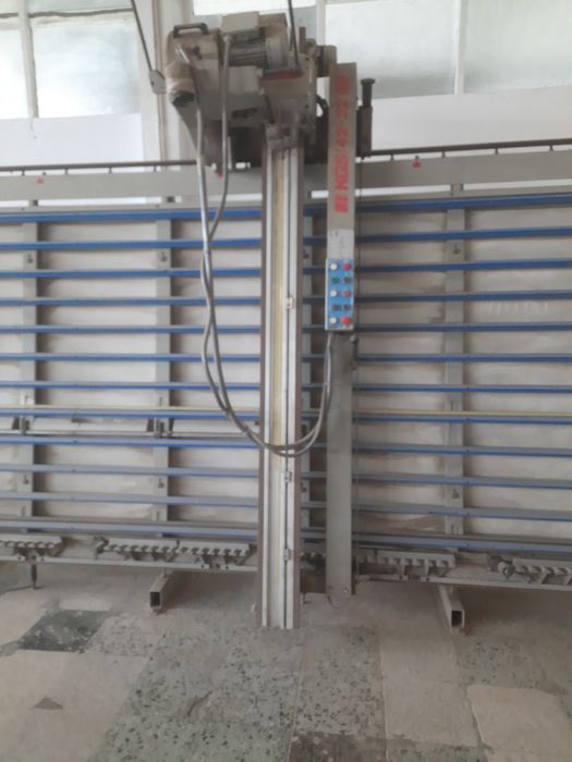 Seccionadora vertical