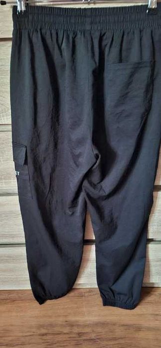 Czarne spodnie dresowe bojówki L/XL 40/42 cargo wysoki stan