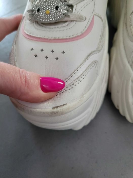 【KITTY】 Tokidoki x Sanrio Hello Kitty Spell Bound Kitty Unisex Zip