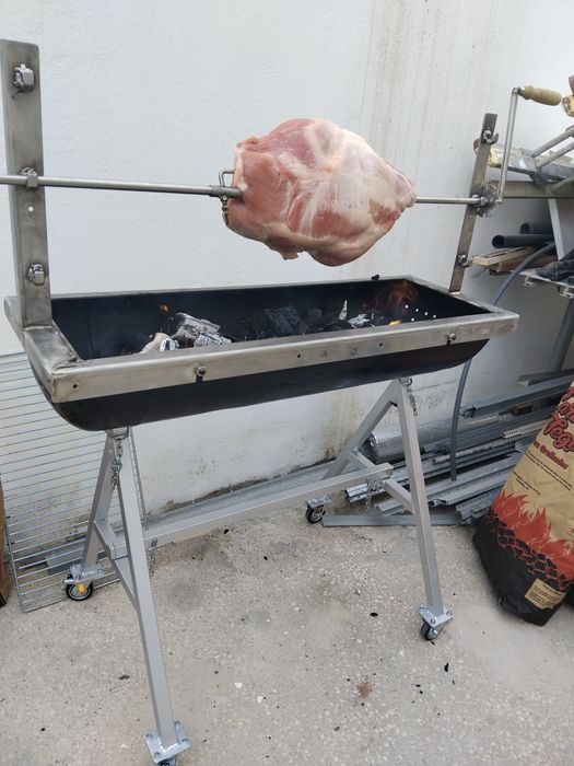 Pernil no espeto