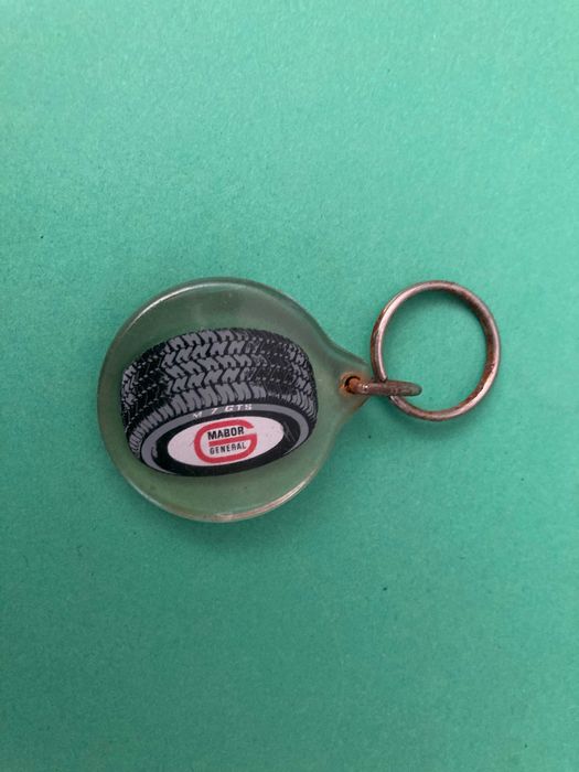 Porta-Chaves Antigo Pneus Mabor