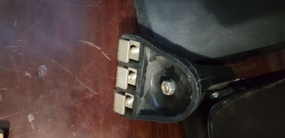 Продам зеркала на машину