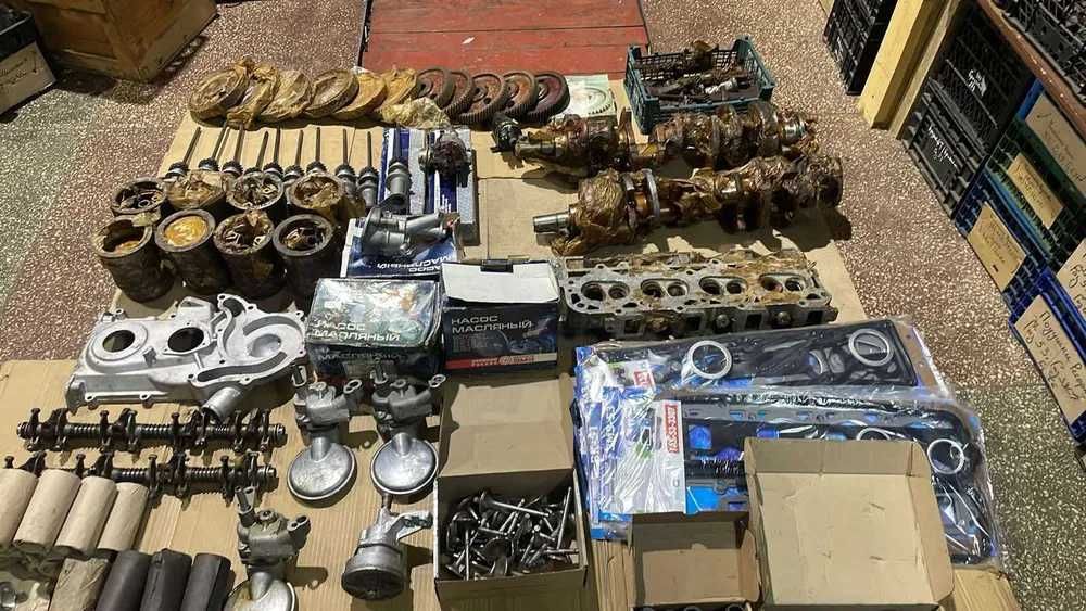 Запчастини двигуна Газ 53, Газ 66, Газ 3307, Уаз, Волга, Газ 21, Газ 24