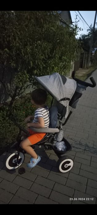 Велосипед с родительской ручкой, з батьківськоїю ручкою