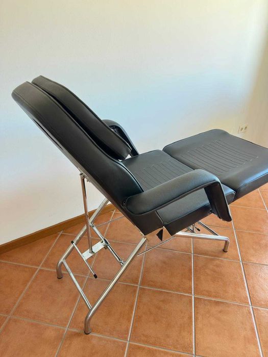 Marquesa Estética com cadeira ajustável - Usada poucas vezes