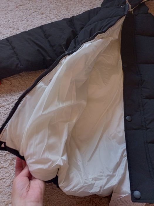 зимова куртка чорна