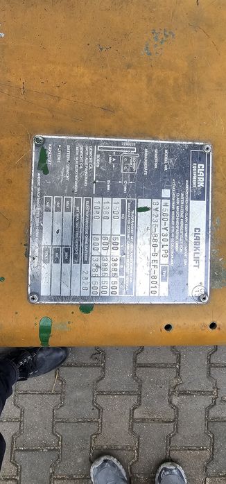 Wózek widłowy  Clark  wolny skok 1,5 tony triplex LPG