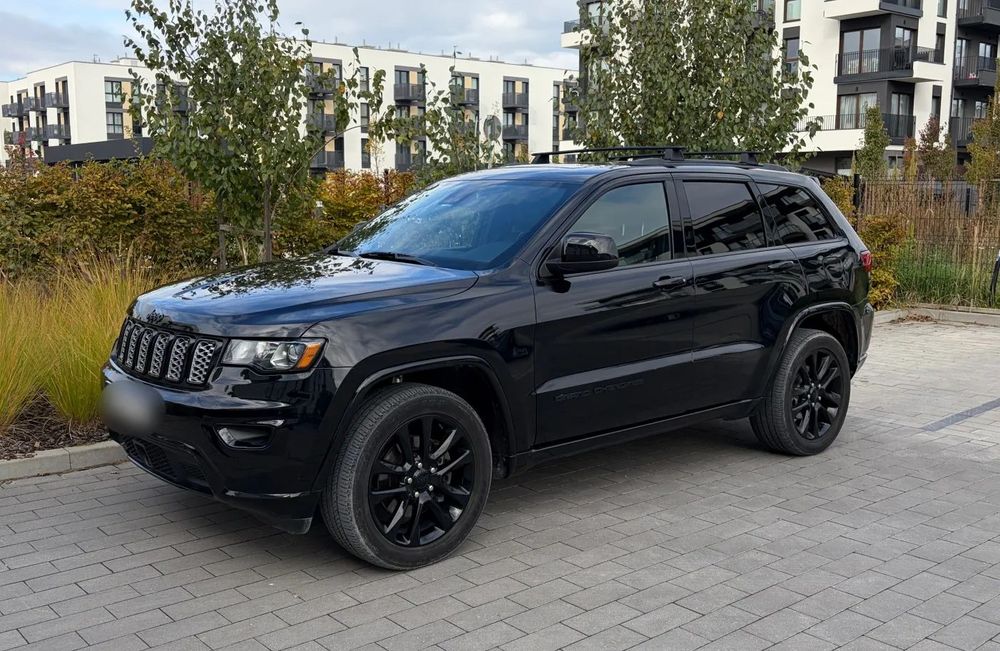 Jeep Grand Cherokee WK2 Laredo X Altitude 3.6 V6 benzyna 4x4 radar