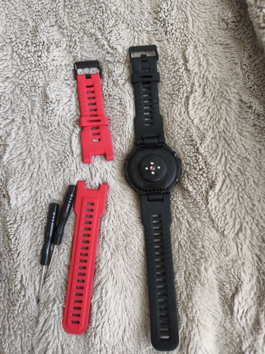 Смарт-годинник Amazfit T-REX / TREX Rock Black  + ремінь червоний