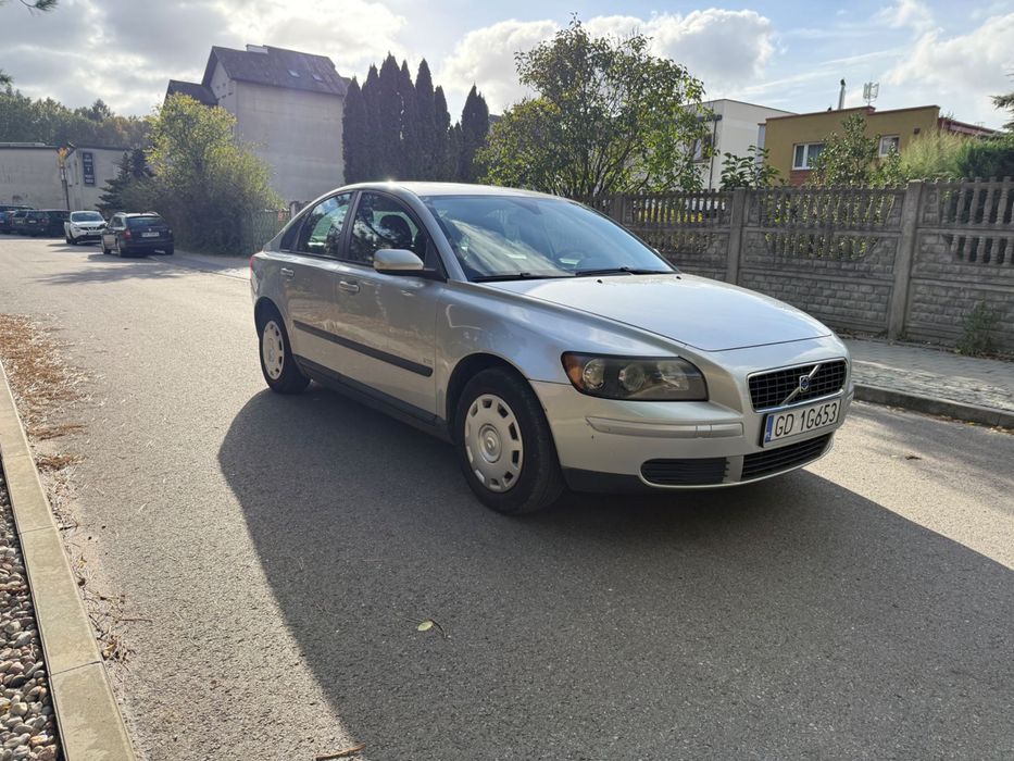 Volvo S40